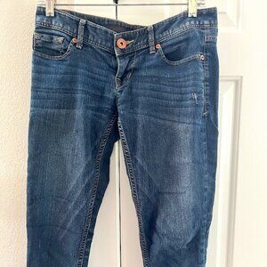 Dark Wash Express Capris